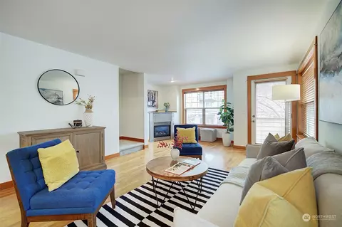 2007 NE 85th St, Seattle, WA 98115