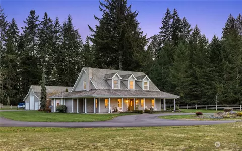 1212 267th St E, Spanaway, WA 98387