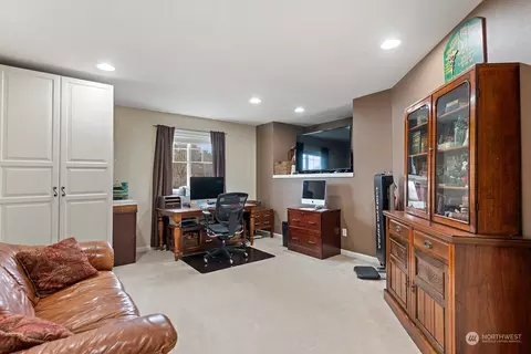 Other - 3930 208th Pl SE, Bothell, WA 98021 photo 4 of 5