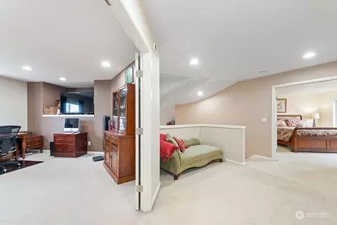 Bedroom - 3930 208th Pl SE, Bothell, WA 98021 photo 4 of 6