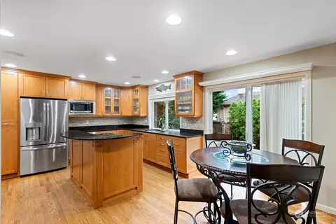 Kitchen - 3930 208th Pl SE, Bothell, WA 98021 photo 3 of 3