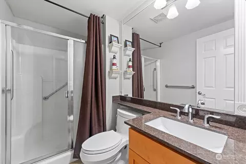 Bath - 3930 208th Pl SE, Bothell, WA 98021 photo 1 of 3