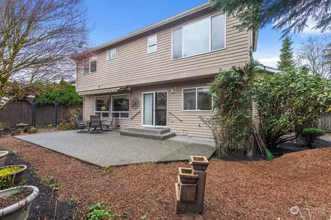 Exterior - 3930 208th Pl SE, Bothell, WA 98021 photo 5 of 5