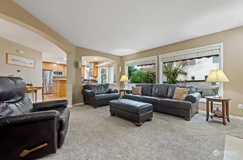 Living - 3930 208th Pl SE, Bothell, WA 98021 photo 4 of 6