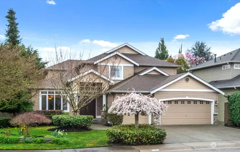 Exterior - 3930 208th Pl SE, Bothell, WA 98021 photo 2 of 5