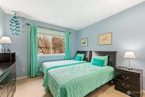 Bedroom - 3930 208th Pl SE, Bothell, WA 98021 photo 6 of 6