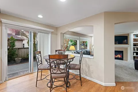 Dining - 3930 208th Pl SE, Bothell, WA 98021 photo 3 of 4