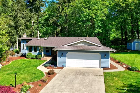 4617 35th Avenue Ct, Gig Harbor, WA 98335