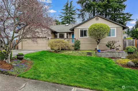 19808 137th Ave SE, Renton, WA 98058