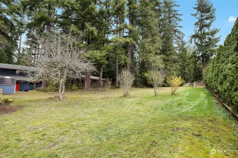 Exterior - 21625 45th Ave SE, Bothell, WA 98021 photo 4 of 7