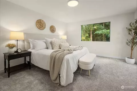 Bedroom - 21625 45th Ave SE, Bothell, WA 98021 photo 1 of 1