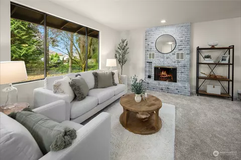 Living - 21625 45th Ave SE, Bothell, WA 98021 photo 1 of 6