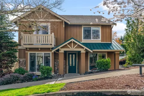 2190 NW Coyote Creek Ln, Issaquah, WA 98027