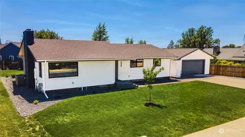 1775 Highland Rd, Walla Walla, WA 99362