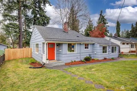 15740 1st Ave NW, Shoreline, WA 98177