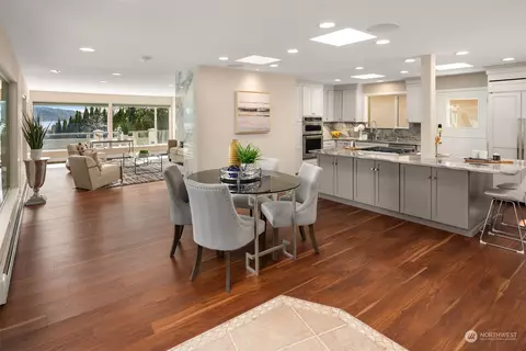 Dining - 16144 Bothell Way NE, Lake Forest Park, WA 98155 photo 4 of 6