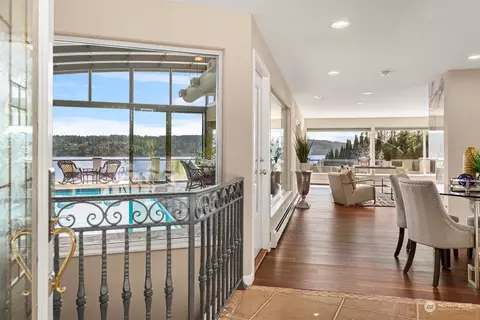 Entry Way - 16144 Bothell Way NE, Lake Forest Park, WA 98155 photo 1 of 1