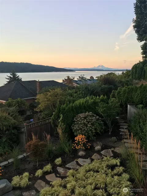 View/Area - 16144 Bothell Way NE, Lake Forest Park, WA 98155 photo 1 of 4