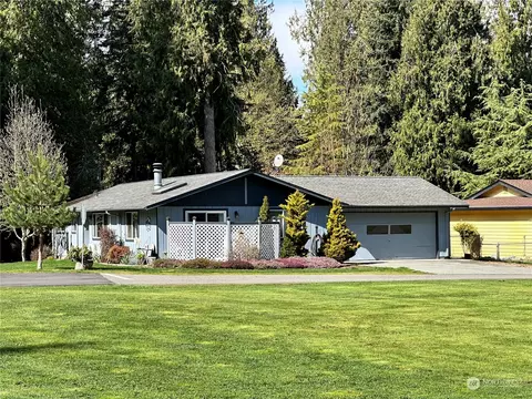 Exterior - 332 Dungeness Mdws, Sequim, WA 98382 photo 3 of 7