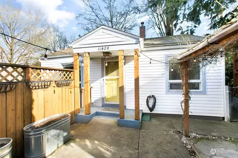 11420 Roseberg Ave S, Burien, WA 98168