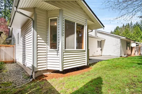 Exterior - 11315 37th Ave SE, Everett, WA 98208 photo 3 of 3