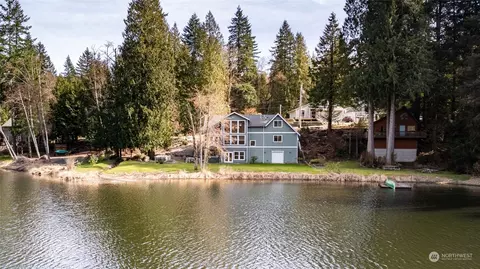 583 Lakeside Dr, Sedro Woolley, WA 98284