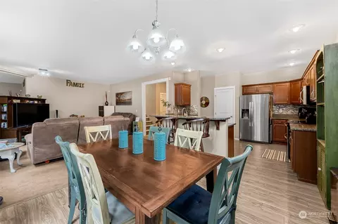 2122 198th St E, Spanaway, WA 98387 photo 9