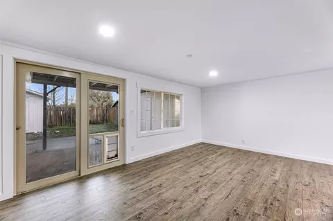 Other - 302 2nd St, Sumas, WA 98295 photo 4 of 14