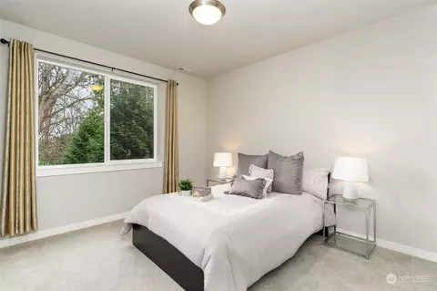 Bedroom - 19613 92nd Ave NE, Bothell, WA 98011 photo 4 of 4