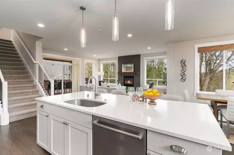 Kitchen - 19613 92nd Ave NE, Bothell, WA 98011 photo 1 of 4