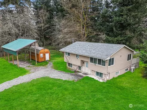 Exterior - 730 Tipsoo Loop S, Rainier, WA 98576 photo 2 of 6