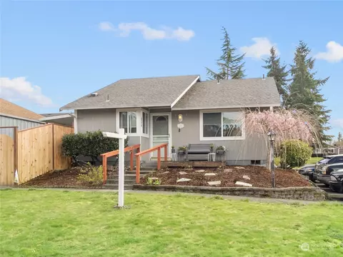 634 Bavarian Ln SE, Olympia, WA 98513