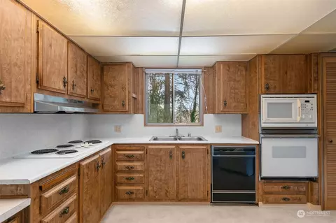 12606 NE 192nd Pl, Bothell, WA 98011 photo 10