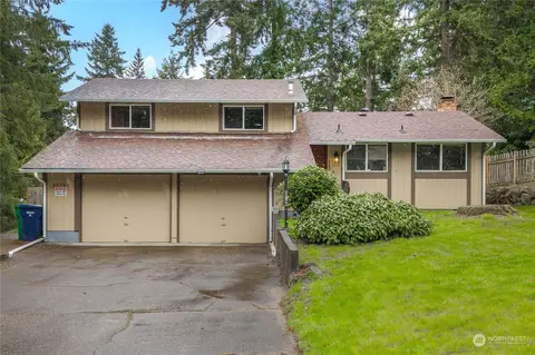 32349 9th Ave S, Federal Way, WA 98003