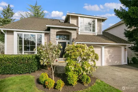 1806 Ilwaco Ave NE, Renton, WA 98059