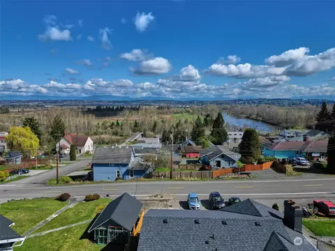 View/Area - 5304 S 3rd Ave, Everett, WA 98203 photo 2 of 5