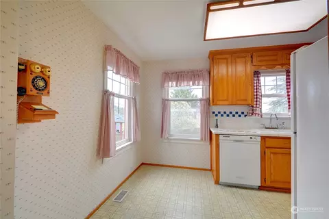 4604 Colby Ave, Everett, WA 98203 photo 8
