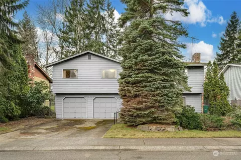 17729 160th Ave SE, Renton, WA 98058