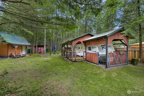 1149 Alder Ln, Sumas, WA 98295