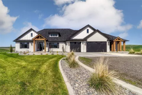 135 Bergevin Springs Pl, Walla Walla, WA 99362
