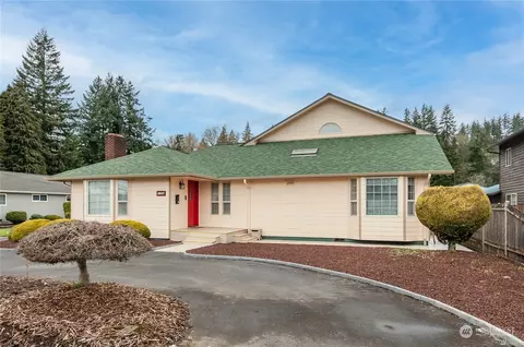 1724 Ocean Beach Hwy, Longview, WA 98632