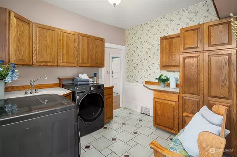 Other - 705 3rd St, Sultan, WA 98294 photo 2 of 6