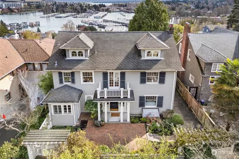 2632 10th Ave E, Seattle, WA 98102