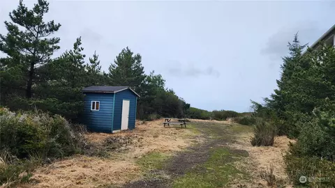 773 S Sand Dune Ave SW, Ocean Shores, WA 98569