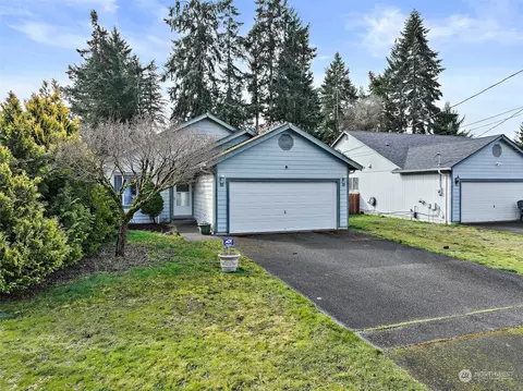 126 170th St E, Spanaway, WA 98387
