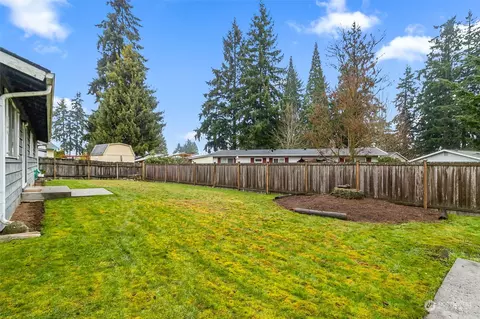 Exterior - 6329 Sycamore Pl, Everett, WA 98203 photo 7 of 9