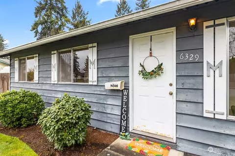 Exterior - 6329 Sycamore Pl, Everett, WA 98203 photo 3 of 9