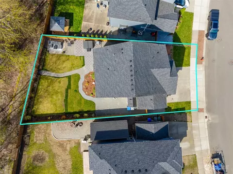 View/Area - 913 Ofarrell Ln NW, Orting, WA 98360 photo 1 of 4