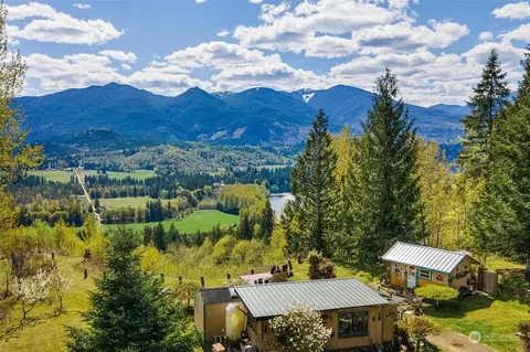7213 Lake Shannon Rd, Concrete, WA 98237