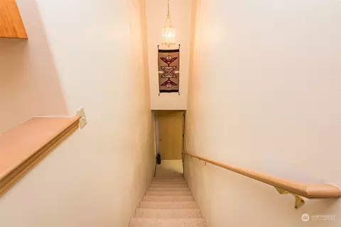 Entry Way - 195 Fairway Dr, Sequim, WA 98382 photo 3 of 3